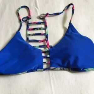 HOLLISTER  swim wear   size S